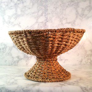 Natural Seagrass Woven Table-Top Basket